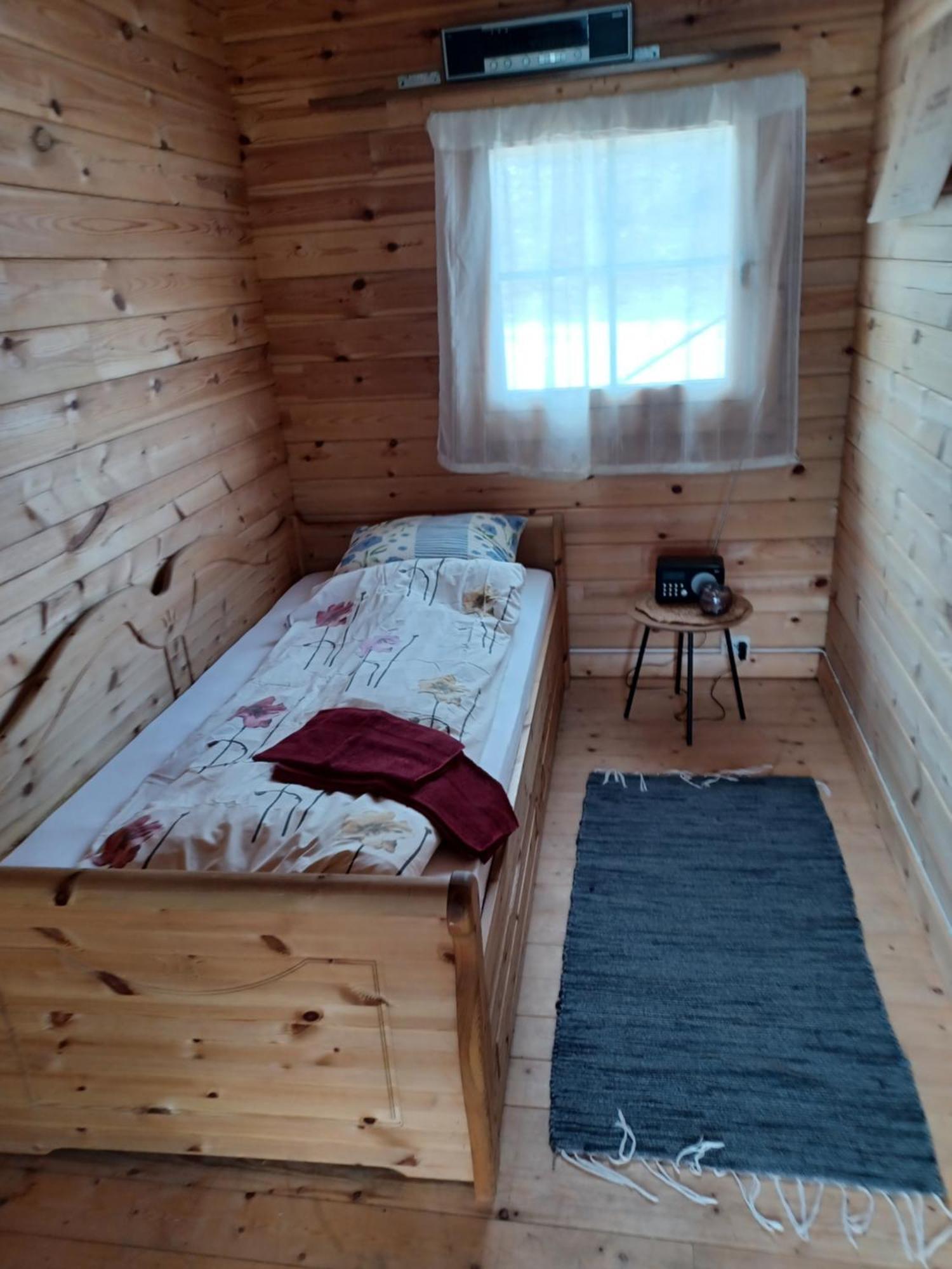 Stensens Overnatting Russenes Bagian luar foto